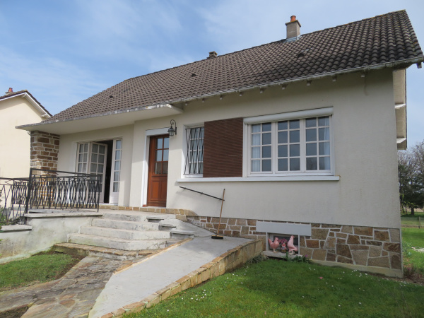 Offres de vente Maison Mézières-sur-Issoire 87330